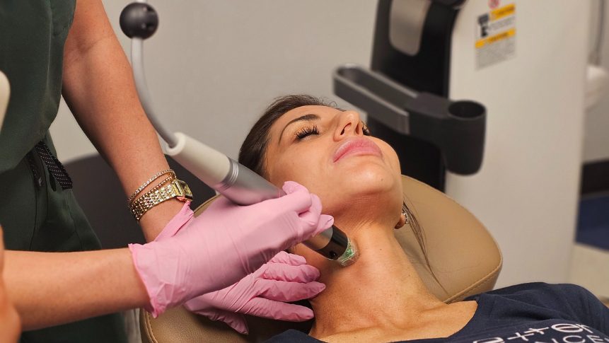 RF microneedling skin tightening facial contour improvement